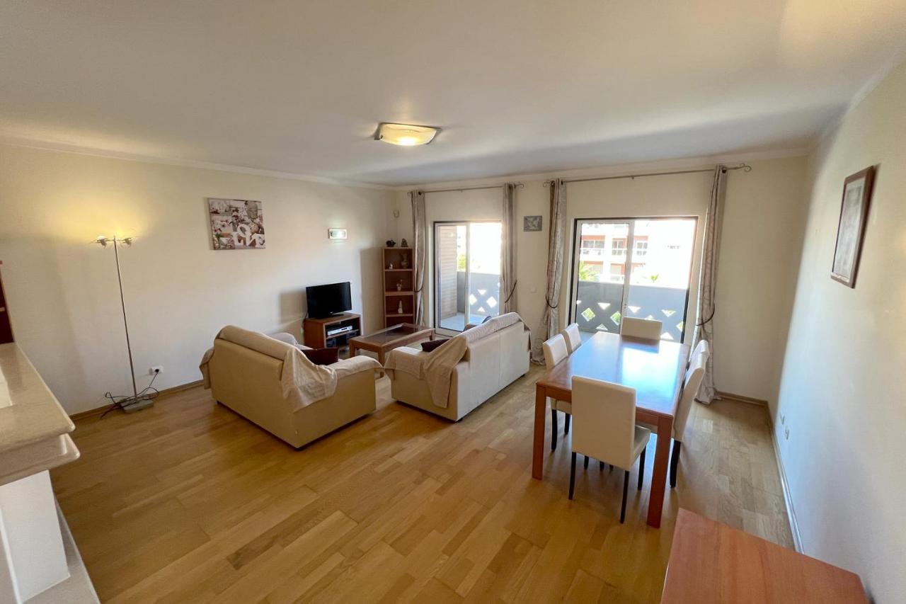 Apartment By The Beach With Parking And Wifi By Amcf Портиман Екстериор снимка